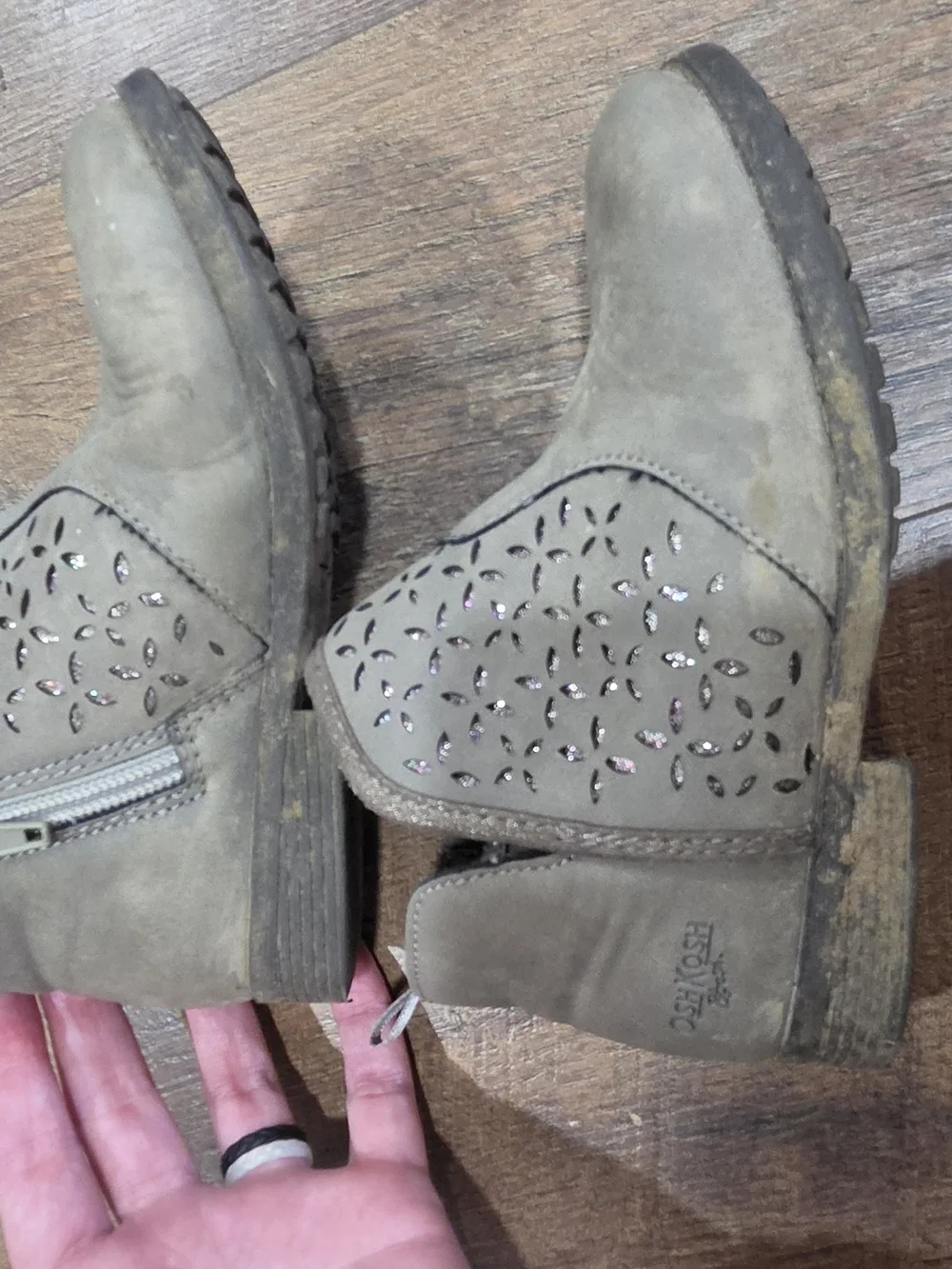OshKosh B'gosh Taupe/Gray Kids Perforated Ankle Boots